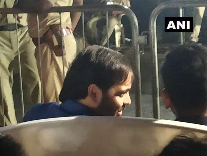 Later in the day, Anant Ambani was seen attending PM Narendra Modi's Mumbai rally at MMRDA grounds in BKC. He was spotted seated in the front row at the rally amidst Modi supporters. He told a Marathi news channel that he was there to 