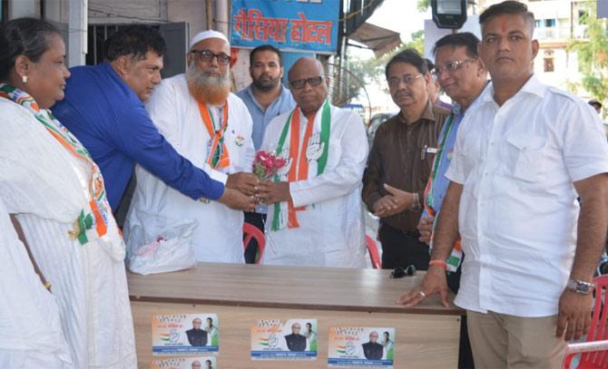 Congress's Eknath Gaikwad (79), a senior candidate claims to stick to basics of serving people round-the-clock to battle against Rahul Shewale. He was a member of the 14th Lok Sabha and 15th Lok Sabha of India 