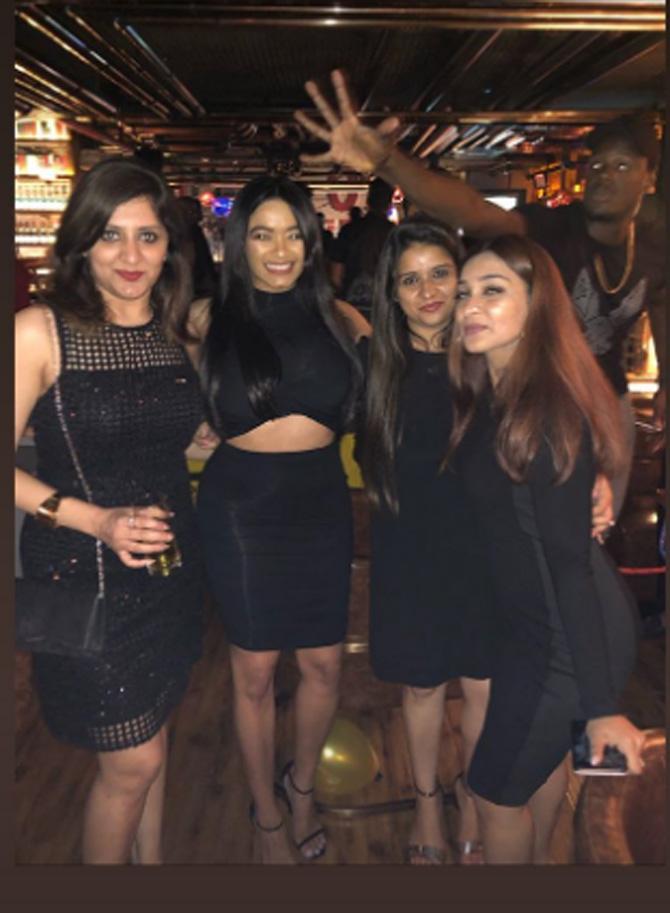 The wives and girlfriends of the KKR cricketers looked beautiful as they partied hard. Seen in the picture is Carlos Brathwaite photobombing a gorgeous picture at Andre Russell's birthday bash.