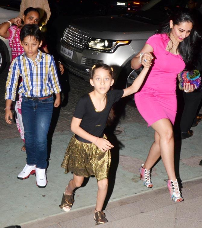 Sanjay Dutt who is currently working on more than 5 projects is taking out time from his professional commitments for kids Iqra and Shahraan.