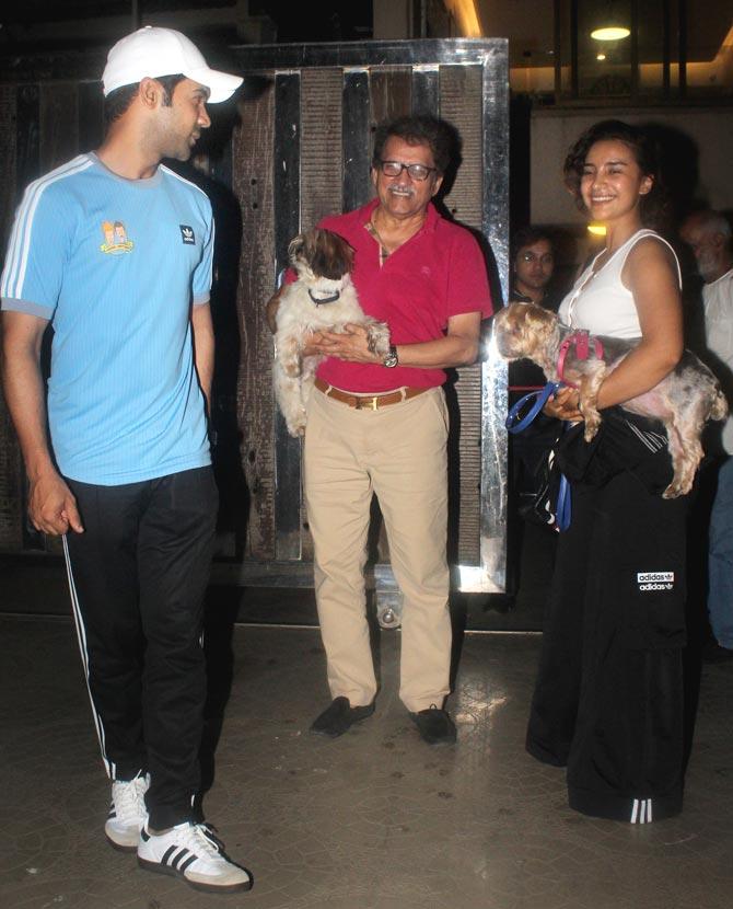 Patralekhaa and Rajkummar were both in a casual avatar and all smiles while being clicked by the paparazzi.