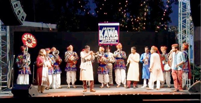 Live in concert