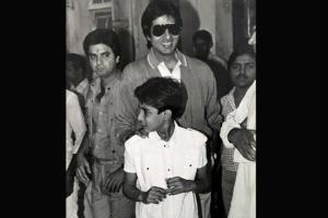 Don't miss! This throwback pic of Big B with Abhishek is winning hearts