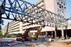 Mumbai CST bridge collapse: Papers expose contractor's role
