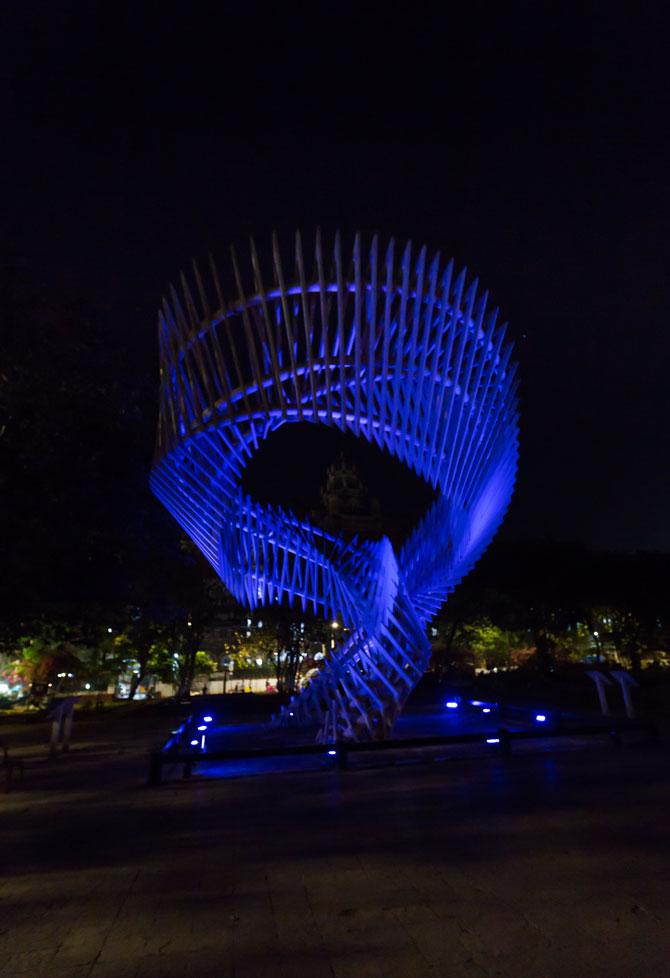 Charkha Statue at Cross Maidan