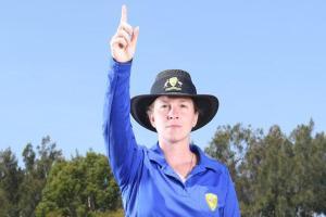 Claire Polosak becomes 1st female umpire in men's ODI