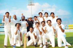 Men in white hit cricket pitch; Kabir Khan reveals first look of '83