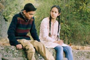 No Fathers In Kashmir Movie Review: A rude shock?