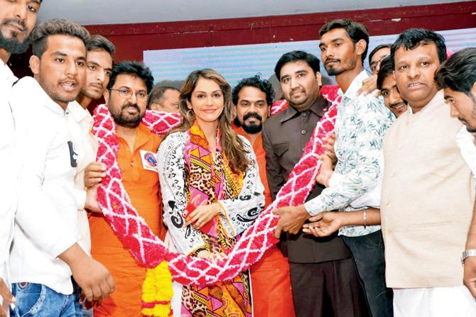 Isha Koppikar at an election campaign in Jalna