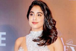 Janhvi Kapoor: Pankaj Tripathi thinks I am a creep