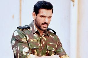 John Abraham to play a frightened man in Anees Bazmee's Pagalpanti