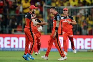 MS Dhoni's heroics in vain as RCB win last-ball thriller 