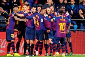 La Liga: Lionel Messi, Luis Suarez rescue Barcelona against Villarreal
