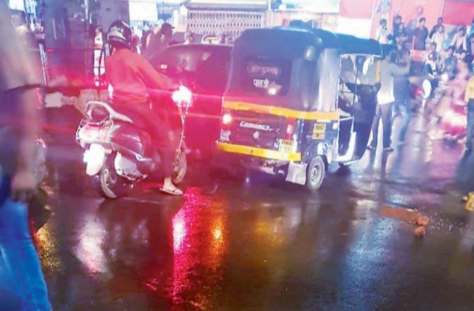 Parts of the city received light showers Saturday evening; pictures from Malad
