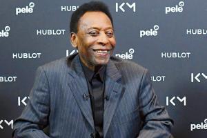 Football legend Pele doing fine after urinary infection