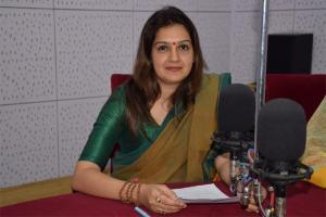 Priyanka Chaturvedi removes 'AICC spokesperson' from Twitter bio