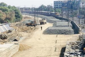Railways can't go against the tide to build bridge at Diva and Thane