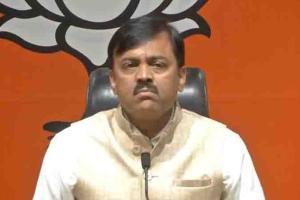 Shoe hurled at BJP's GVL Narasimha Rao during media briefing