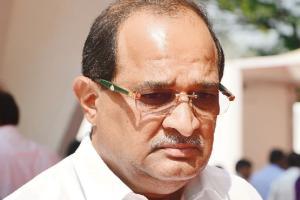 Vikhe-Patil removed from Opposition leader's office
