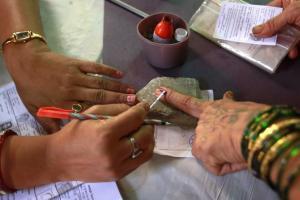 Nearly 17 percent polling recorded in 3 constituencies of West Bengal