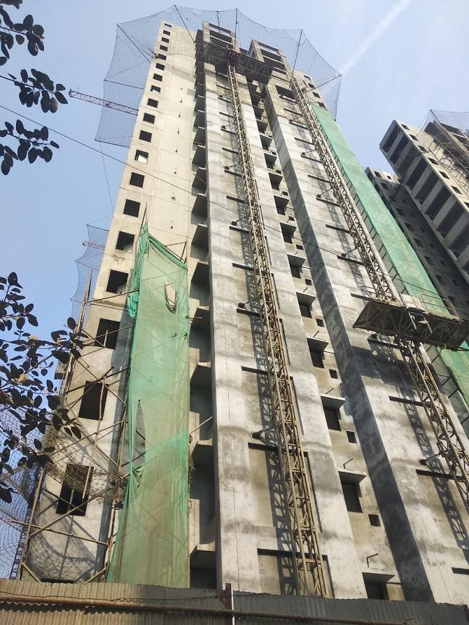 Mumbai: Construction building collapses in Dharavi; one dead