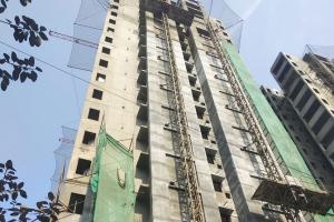 Mumbai: Construction building collapses in Dharavi; one dead