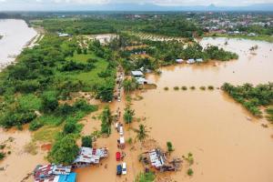 40 killed in Indonesia floods, dozens more still missing
