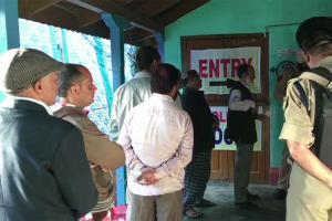 Elections 2019: Voting muted in Srinagar, brisk in Udhampur