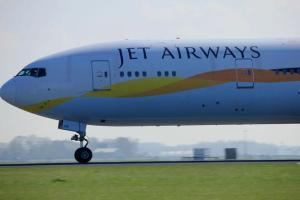 Jet Airways extends international flight suspension