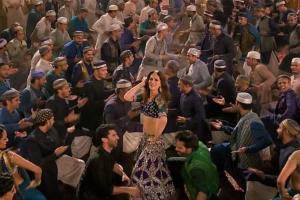 Kriti Sanon surprises with special appearance in Kalank's dance number