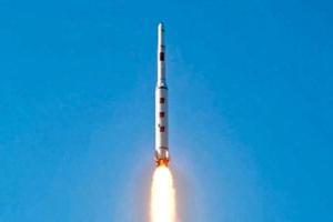 India successfully launches EMISAT satellite