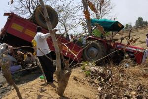 Three dead, 25 injured as tractor overturns in Gadchiroli