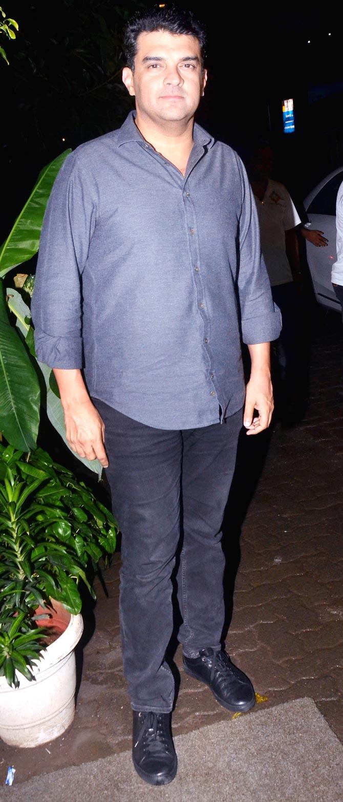 Laxmmi Bomb is not the only release Kiara will have in 2020. The Lust Stories actress will also be a part of biographical drama Shershaah alongside Sidharth Malhotra. Shershaah is based on the life of martyred Captain Vikram Batra, and while Sidharth will be seen playing the character captain, Kiara will be the female lead in the film.
In picture: Siddharth Roy Kapur also attended Kiara Advani's birthday celebration.