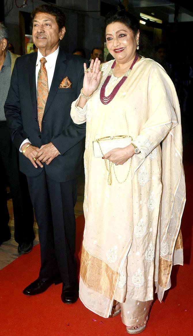 Veteran actress Bindu, who played Bhagwanti aka Mami in HAHK, attended the screening with her husband. 