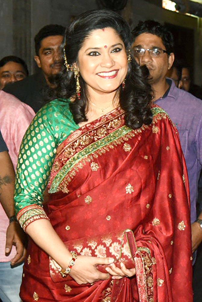Renuka looked pretty as always in a red and green sari. She was last seen in the 2018 Marathi film Bucket List, which starred Madhuri Dixit-Nene. Renuka Shahane expressed her gratitude to director Sooraj Barjatya with a tweet that read, 