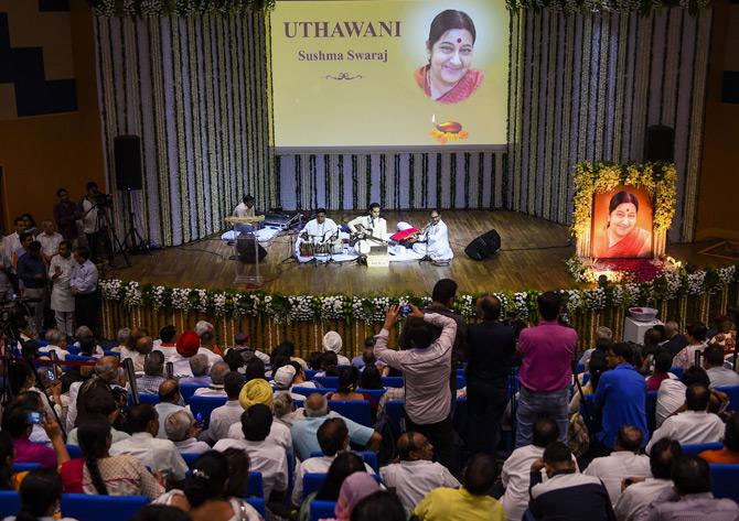 In pic: A group of artists perform during the 'Uthawani' ceremony of former external affairs minister, late Sushma Swaraj in New Delhi on Friday.