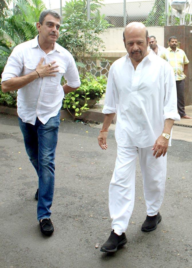 Sharing how old age struck Om J Prakash, Jeetendra, the veteran actor further added: 