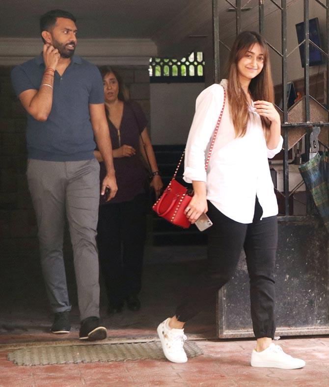 On the personal front, Ileana D'cruz is in a relationship with Australian photographer Andrew Kneebone. His Instagram account is filled with Ileana's candid pictures if not his professional photos.
In picture: Ileana D'cruz clicked in Juhu.