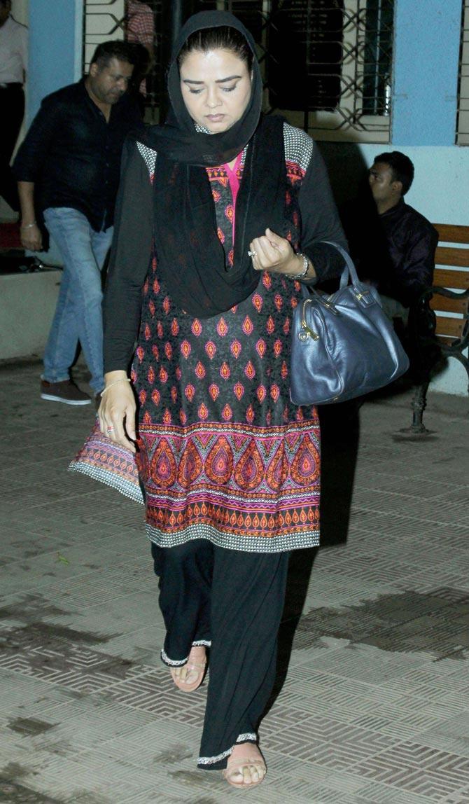 Born in Mumbai on November 15, 1947, to film producer Rana Pratap Singh, she started her professional career as a model and even won the Miss Bombay contest, catching the eye of renowned filmmaker Basu Chatterjee, making her mark in the industry though she entered it post-marriage.