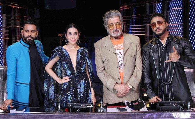 Judges Bosco and Raftaar struck a pose with guest judges Karisma Kapoor and Shakti Kapoor on the sets of DID 7.
