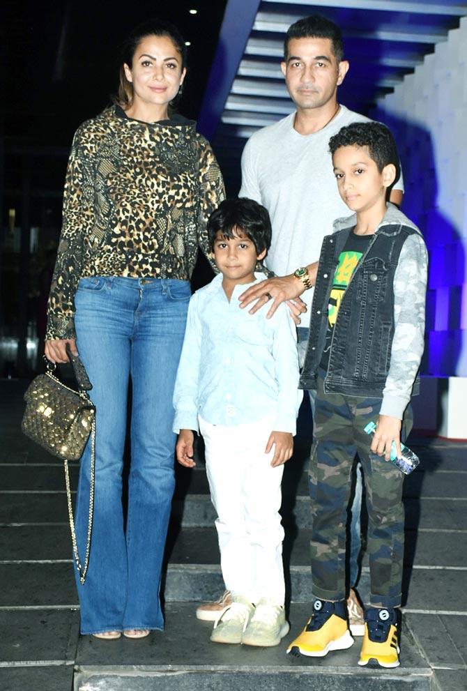 Amrita Arora and Shakeel Ladak completed 10 years of their marriage on March 4, 2019. In picture: Amrita Arora with husband Shakeel Ladak and sons - Rayaan and Azaan Ladak.