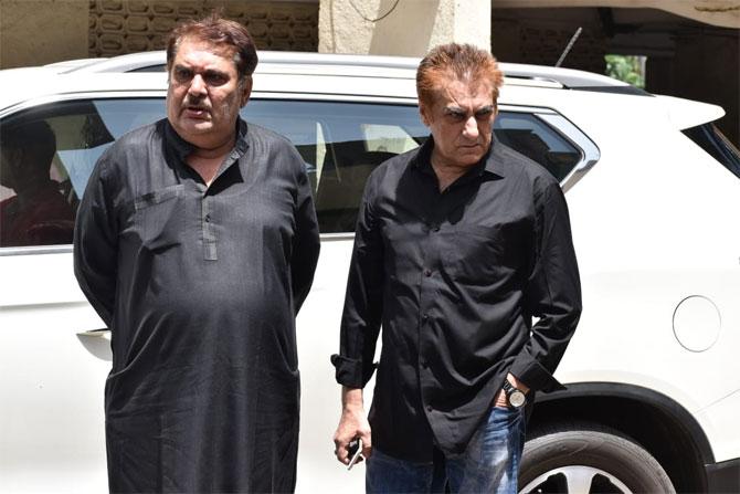 Veteran actor Raza Murad also came in to pay his respects to music composer Khayyam at his Juhu home.