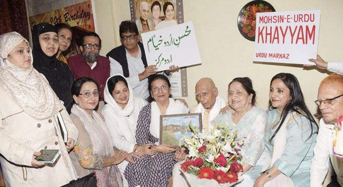 Khayyam Sahab's non-film songs are equally loved by his fans, especially 'Paaon Padun Tore Shyam,' 'Brij Mein Laut Chalo' and 'Ghazab Kiya Tere Vaade pe Aitbaar Kiya'.