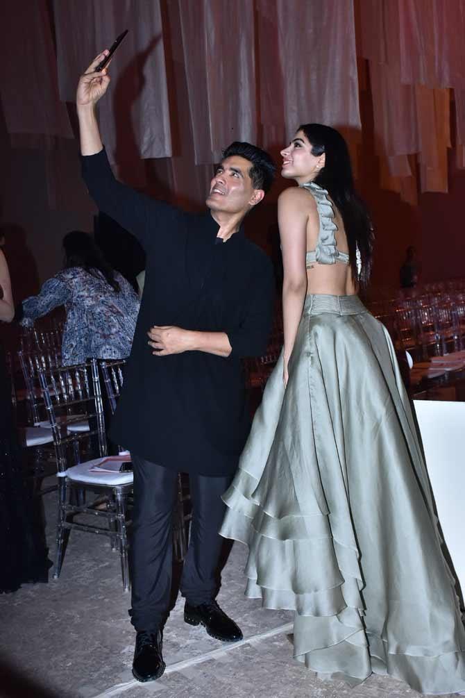 Manish Malhotra and Khushi Kapoor were clicked taking a selfie before the Lakme Fashion Week Winter/Festive Day 1 started.