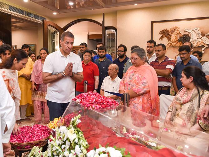 Bharti Airtel Chairman, Sunil Bharti Mittal also arrived at Arul Jaitley's residence in New Delhi to pay his last respects to the former finance minister of India who breathed his last on August 24, 2019