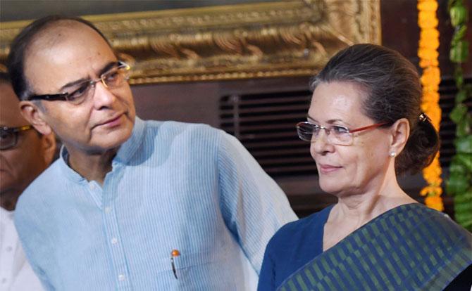 In 2006, Arun Jaitley became the leader of the opposition in the Rajya Sabha and earned the respect of many Congressmen because of his clarity, quick thinking and a phenomenal memory