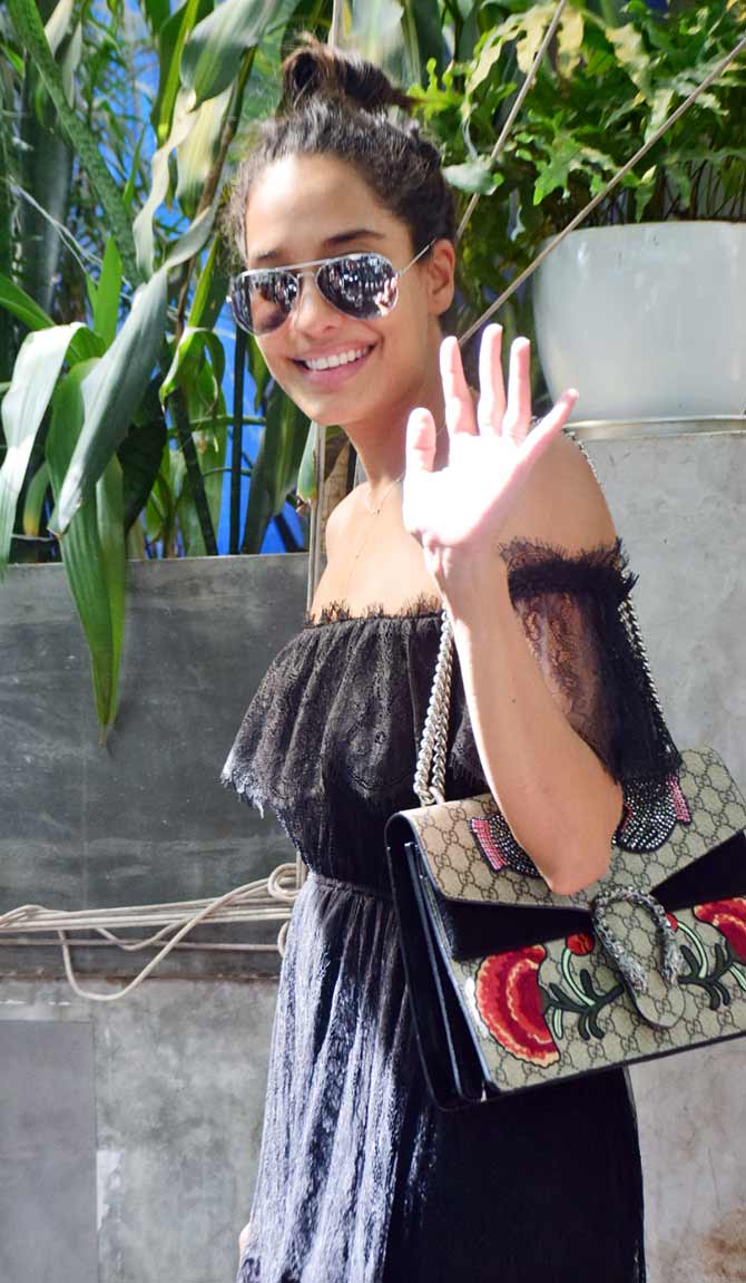 Lisa Haydon is pregnant with her second child with husband Dino Lalvani. The couple shares a son, Zack, who was born on May 17, 2017.