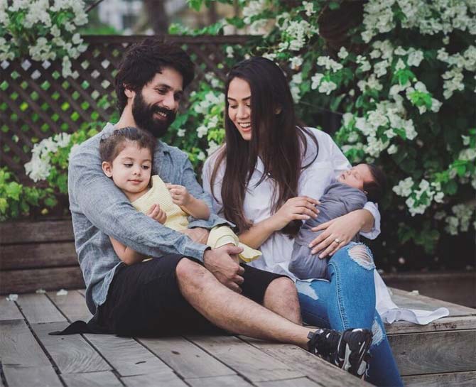 When asked if the couple had made a conscious effort of moulding little Misha into the role of an elder sister, Shahid Kapoor said that they tried to make the change as organic as possible for their firstborn. 