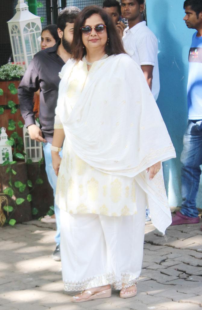 Shahid Kapoor's mother Neelima Azim also attended the bash hosted in Juhu, Mumbai. Neelima was all smiles as she was clicked arriving for Misha Kapoor's birthday party.