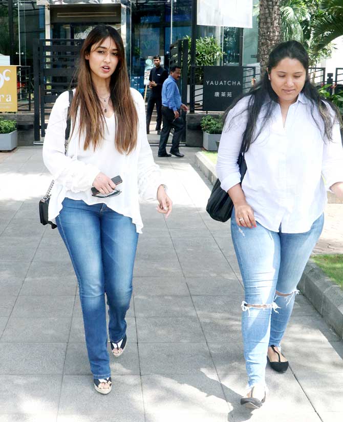 Ileana D'Cruz opts for a casual look during her recent Bandra outing